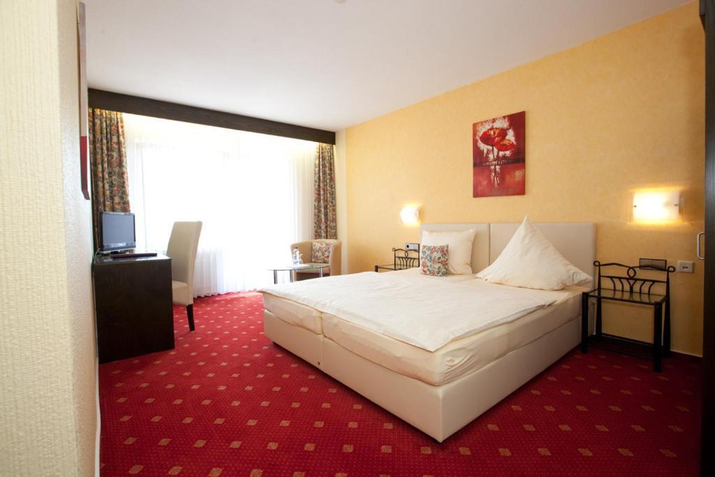 Hotel Klinkner Emmelshausen Chambre photo